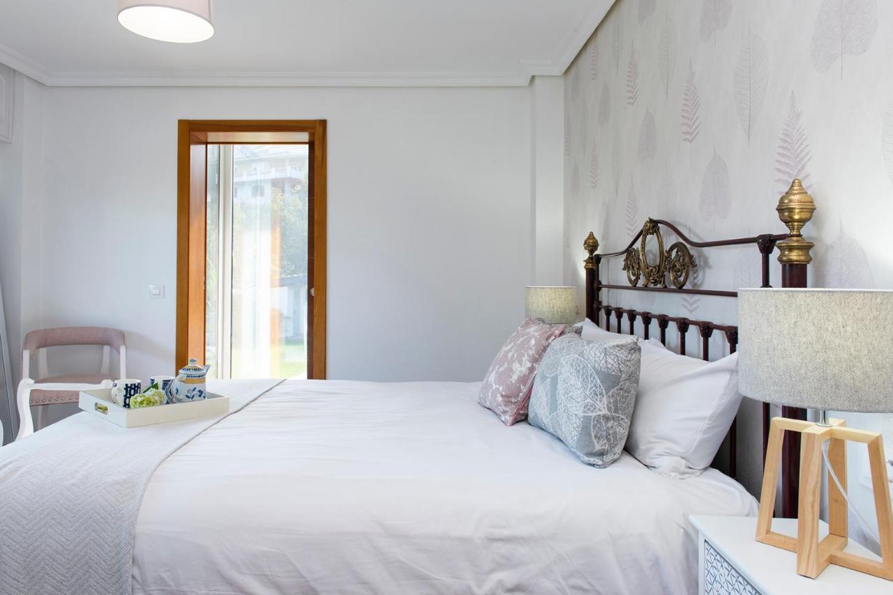 ヴィーゴ Casa El Castanal Con Piscina Privadaヴィラ エクステリア 写真