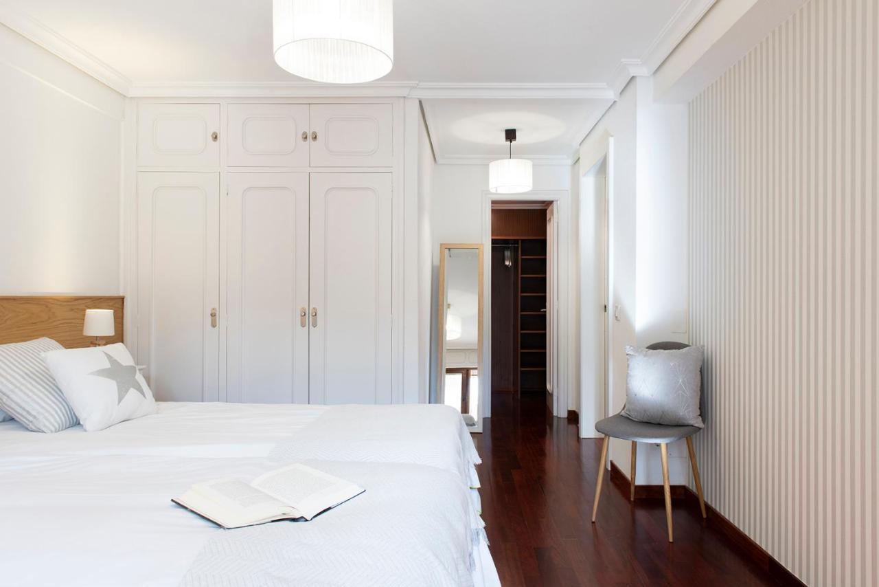 ヴィーゴ Casa El Castanal Con Piscina Privadaヴィラ エクステリア 写真