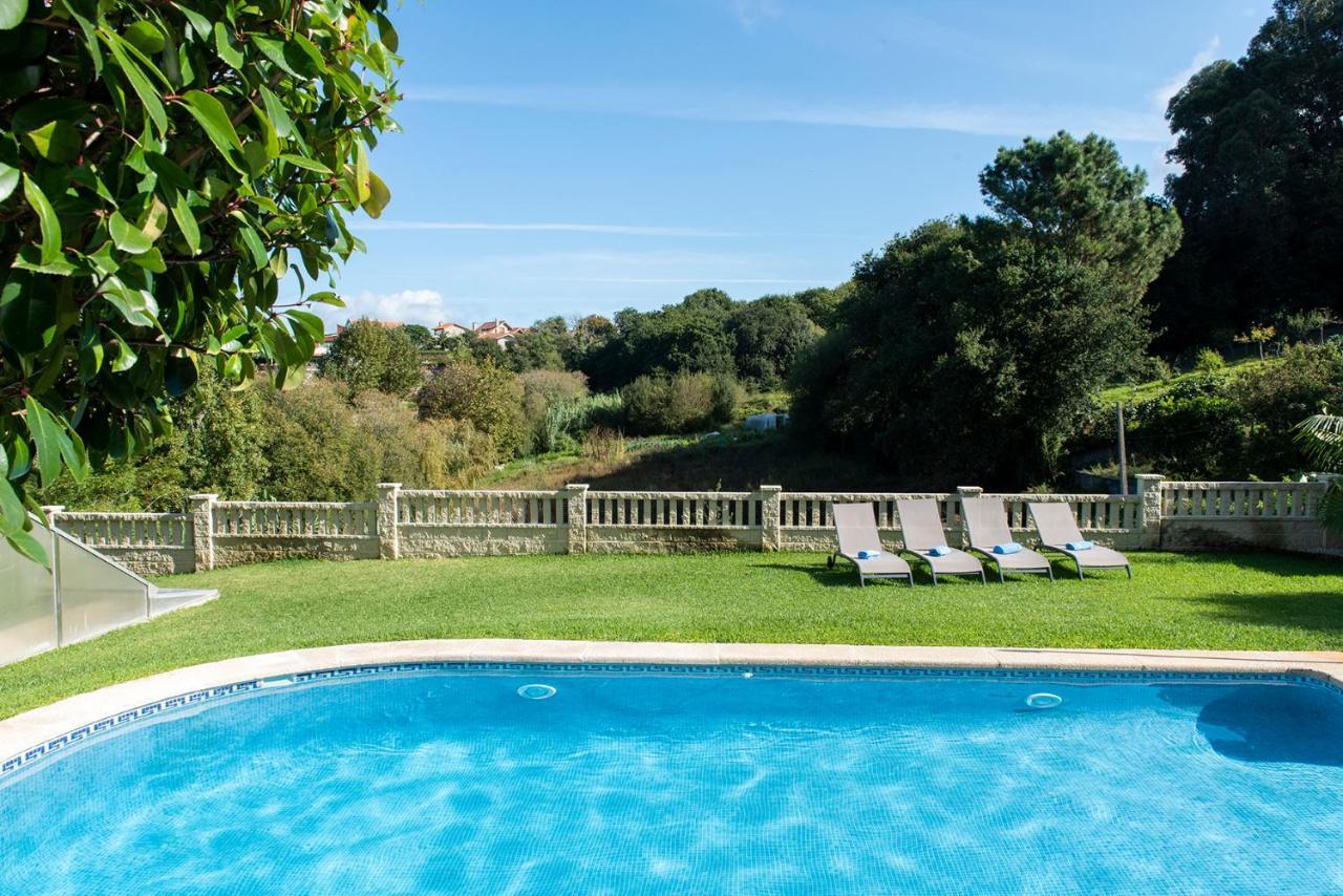 ヴィーゴ Casa El Castanal Con Piscina Privadaヴィラ エクステリア 写真