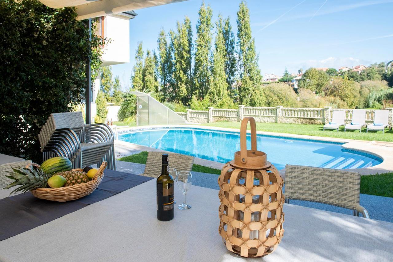 ヴィーゴ Casa El Castanal Con Piscina Privadaヴィラ エクステリア 写真